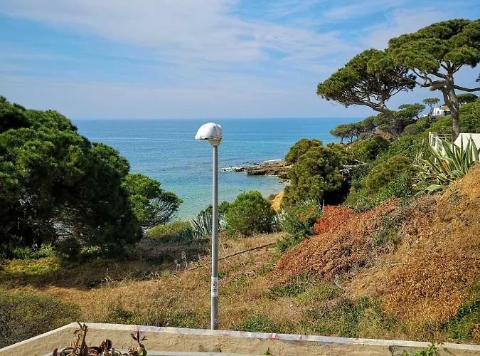 Casa Joao Bravo * 阿尔布费拉